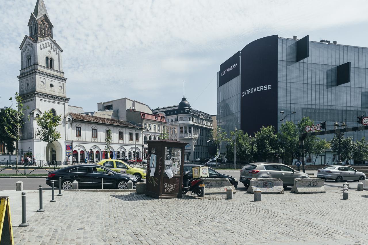 Central Old City Apartment Bukares Bagian luar foto